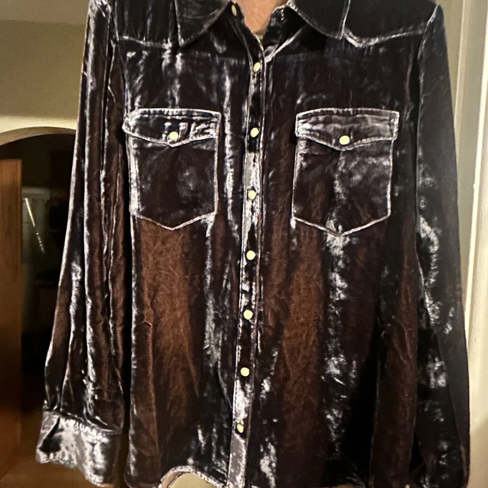 Sundance Women's Velvet Button Down Shirt - Dark Blue - Picture 3 of 6